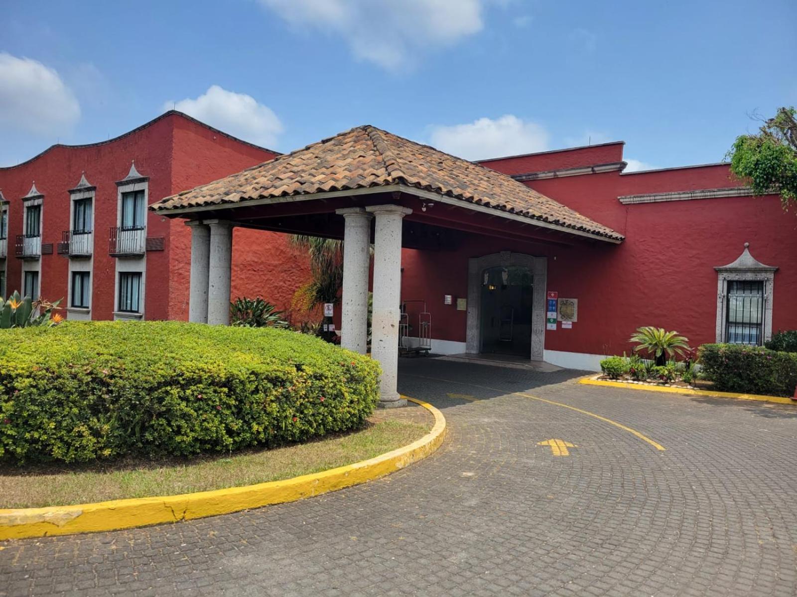 Fiesta Inn Xalapa Exterior photo
